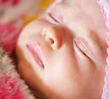 Ce se poate face în cazul în care ochii unui nou-nascut supurează