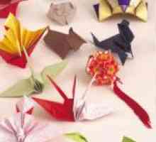 Efectuarea formă de bază de origami