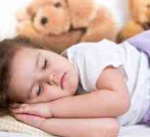 Cum să învețe copilul să doarmă separat?