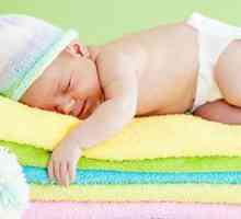 Cum să aibă grijă de un nou-născut
