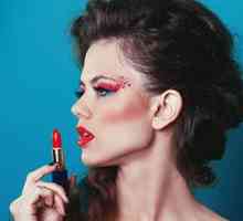 Moda clasic: make-up opțiuni cu ruj rosu