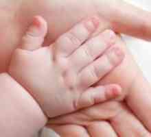 De ce un copil oblazit piele pe degete?