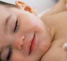 Copilul se trezește de multe ori pe timp de noapte - cum să-l ajute?