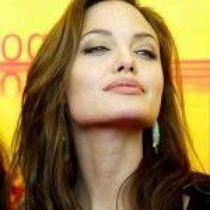 Angelina Jolie este însărcinată. Familie Jolie-Pitt asteapta copilul a 7-