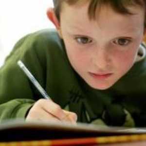 Cum de a învăța copilul să scrie numerele?