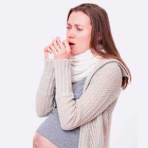 Tuse convulsivă în timpul sarcinii: poate provoca anomalii fetale severe!