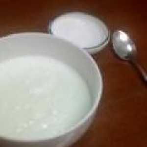 Supa de lapte cu găluște mannymi (de la 1,5 la 3 ani)