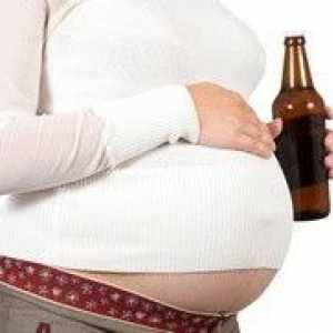 Este posibil să bea în timpul sarcinii?
