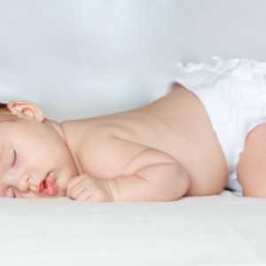 Caracteristici de dormit firimituri nou-născuți