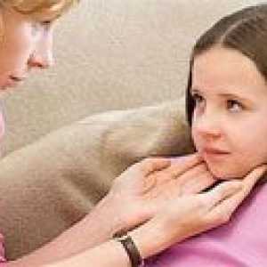 Simptomele de oreion la copii