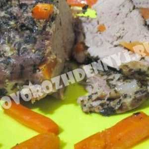Carne de porc coaptă în cuptor cu morcovi pentru copil