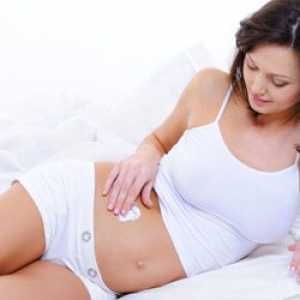 De îngrijire a pielii în timpul sarcinii și cum să se ocupe cu vergeturi