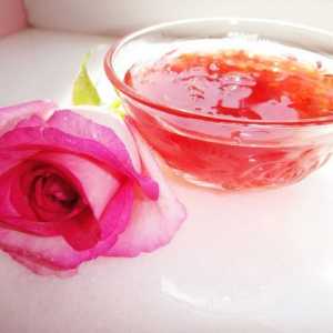 Dulceata de ceai de trandafir