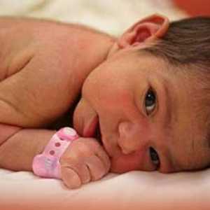 Parul de pe corpul nou-născutului - este OK și dacă părăsesc?